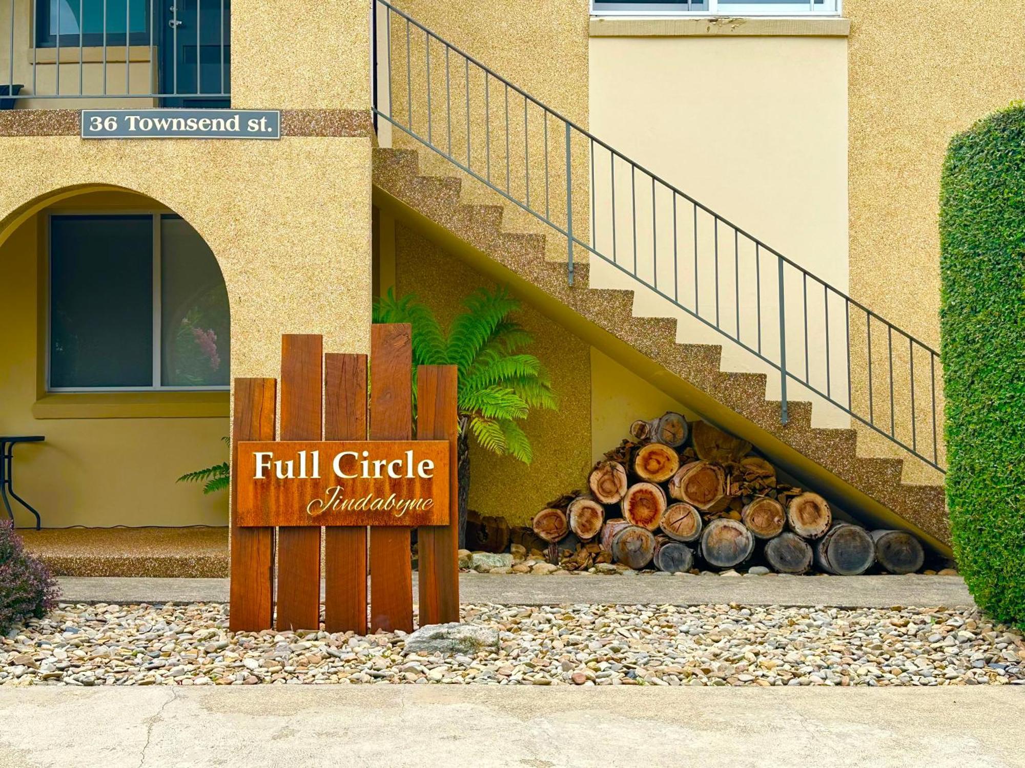 Full Circle Apartments Jindabyne Εξωτερικό φωτογραφία